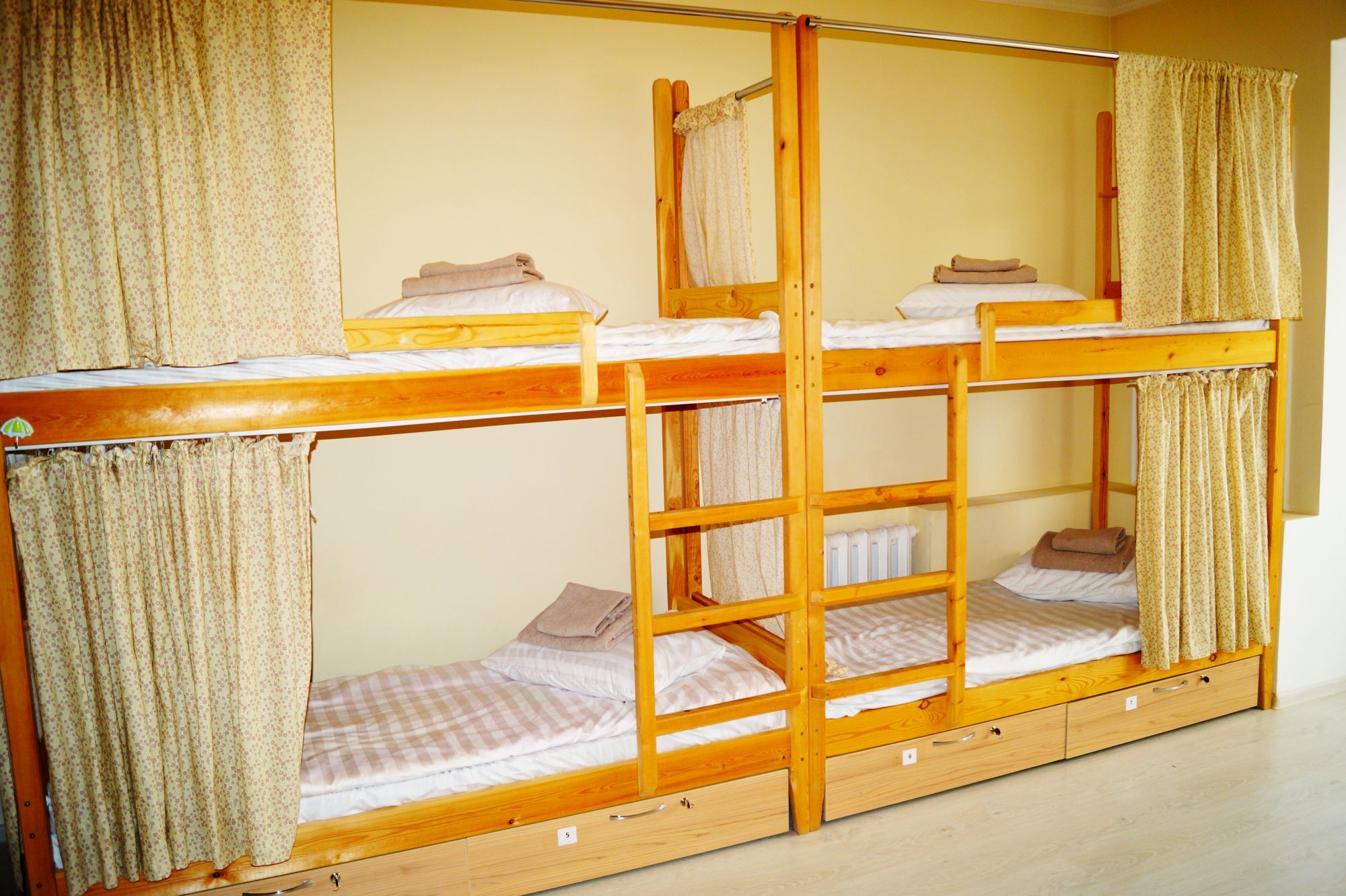 Hostel Nice Travel Asztana Kültér fotó